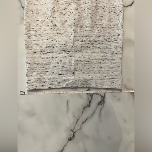 ARITZIA Wilfred cream pencil skirt size XS - Picture 12 of 16